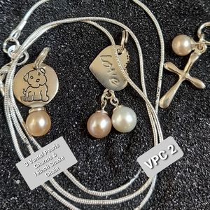 3 VANTEL PEARLS CHARMS WITH 18" CHAIN